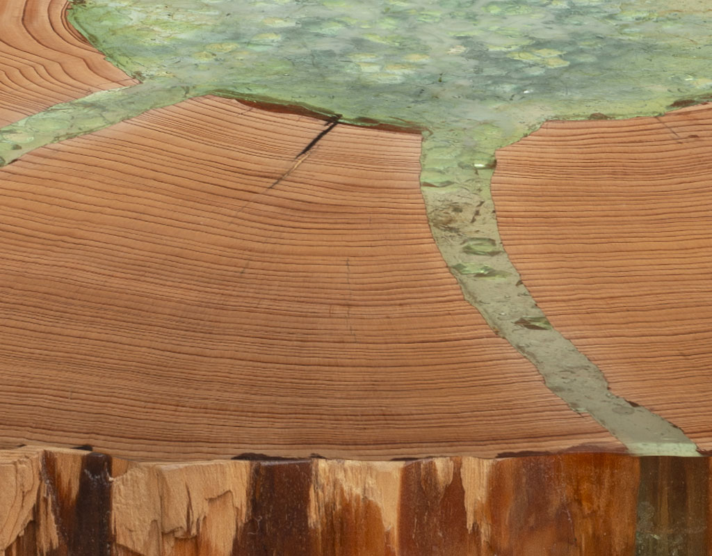tavolo-resinline-in-legno-di-cedro-del-libano-e-resina-pigmentata-di-verde-mobili-resinline-artigianali-in-vendita-asolo-treviso-vicenza-italia-b